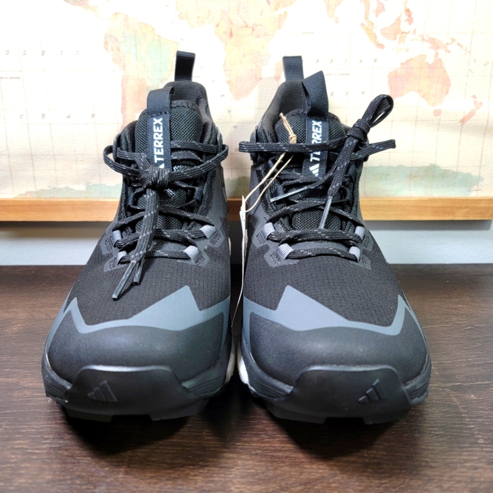 BRAND NEW Adidas Terrex Free Hiker Gore-Tex 2.0 Hiking Shoe Women's Size 9.0 - Picture 2 of 7